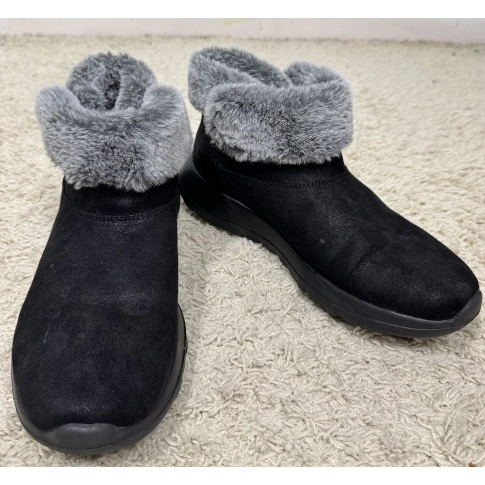 Skechers On The Go Joy Black Winter Faux Fur Lined Comfort Boots Women's‎ 9 Warm